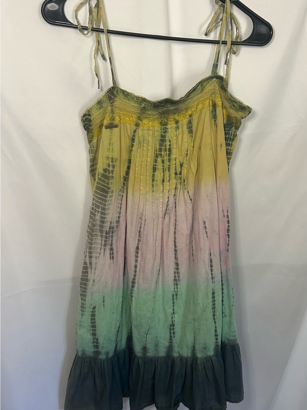 Vintage Y2K Billabong Tie-Dye Mini Dress